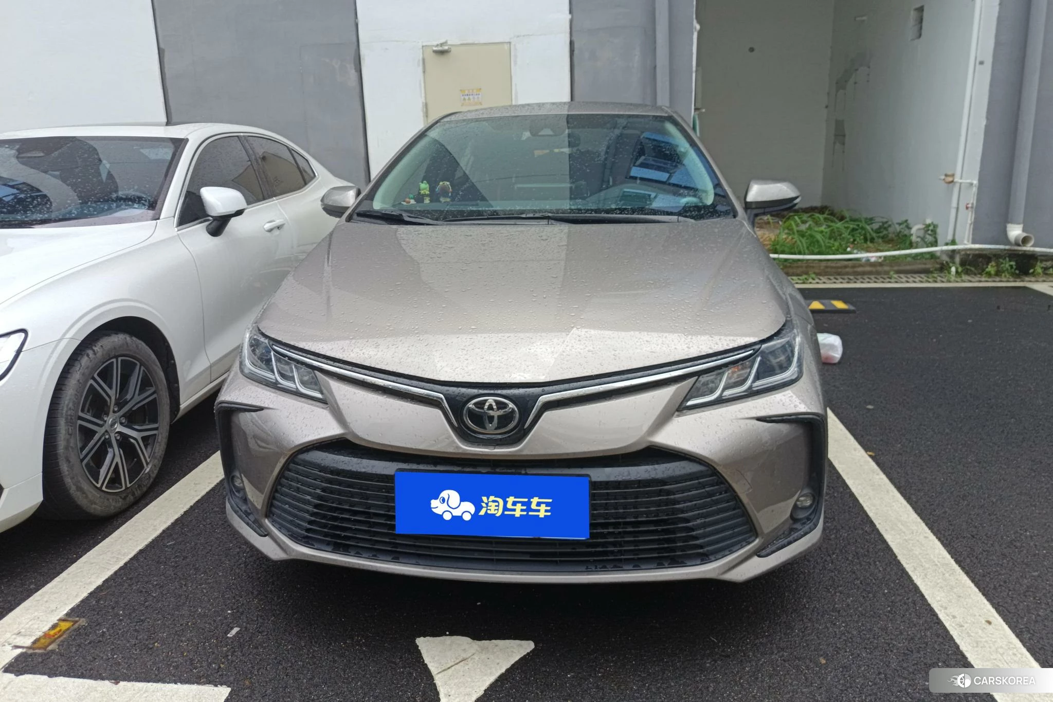 Toyota Corolla id 4454521 из Китая 17
