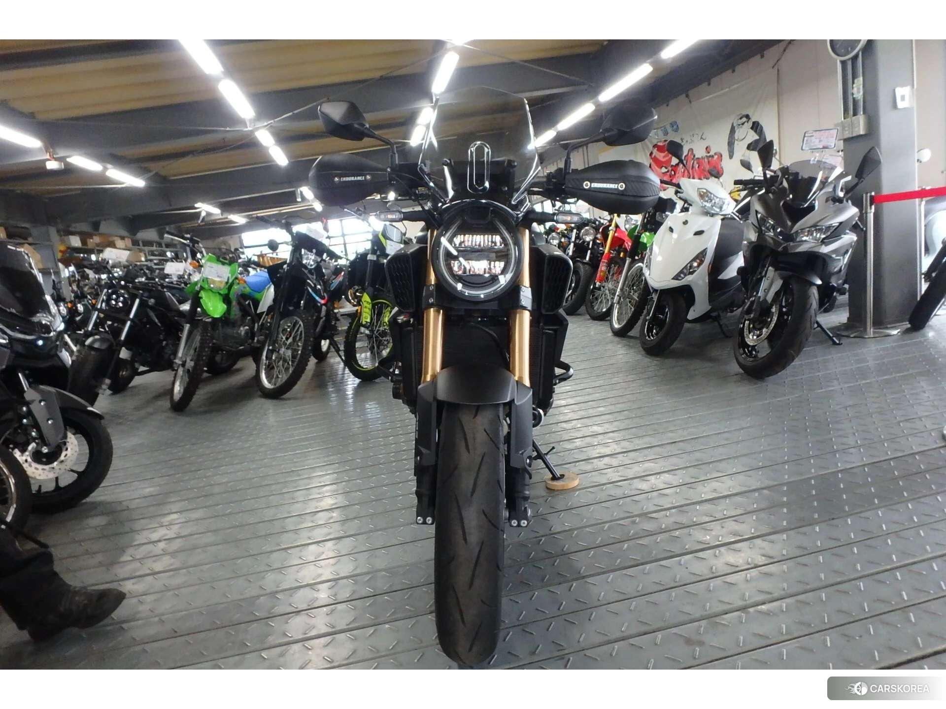 Honda CB650R E-CLUTCH id 4380298 из Японии 17