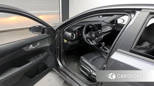 Kia Come New K3 id 3671765 из Кореи 20