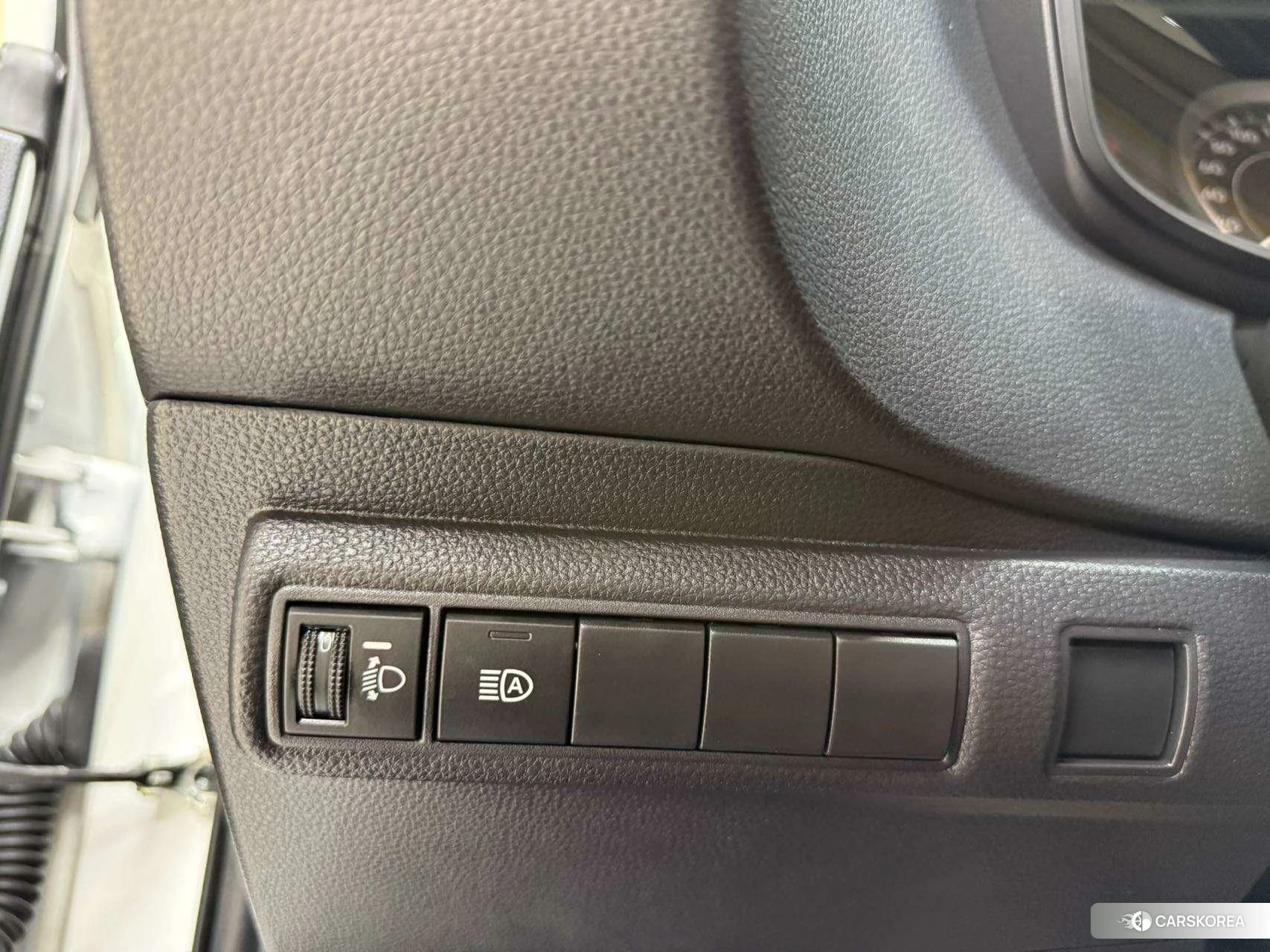 Toyota Corolla id 4455188 из Китая 22