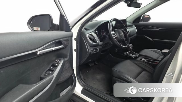 Kia Seltos id 4922884 из Кореи 33