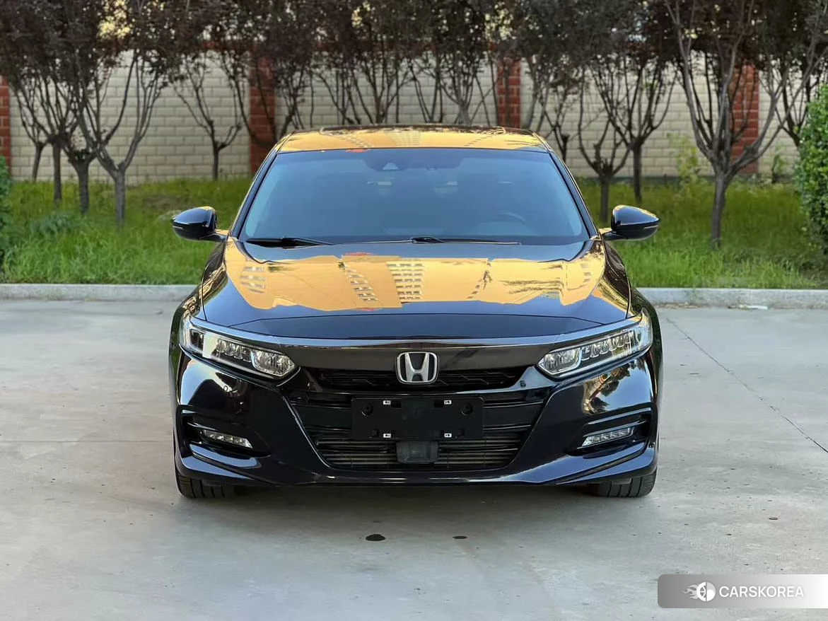 Honda Accord id 4515120 из Китая 13