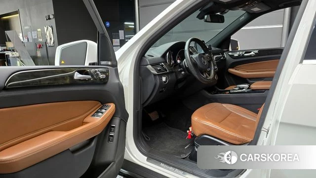 Mercedes-Benz GLS - Class X166 id 3917240 из Кореи 20