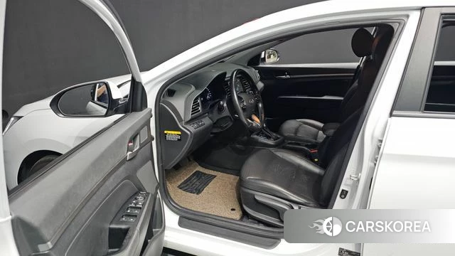 Hyundai The New Avante AD id 3829078 из Кореи 20