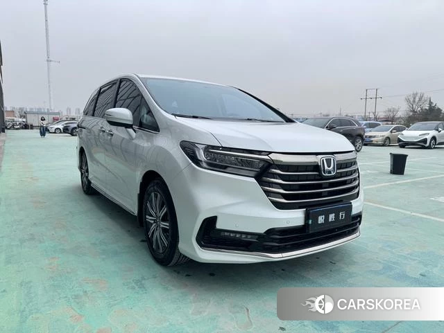 Honda Odyssey id 4261499 из Китая 19