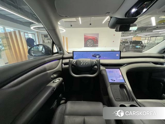 Zhiji Automobile Zhiji LS6 id 4211929 из Китая 16