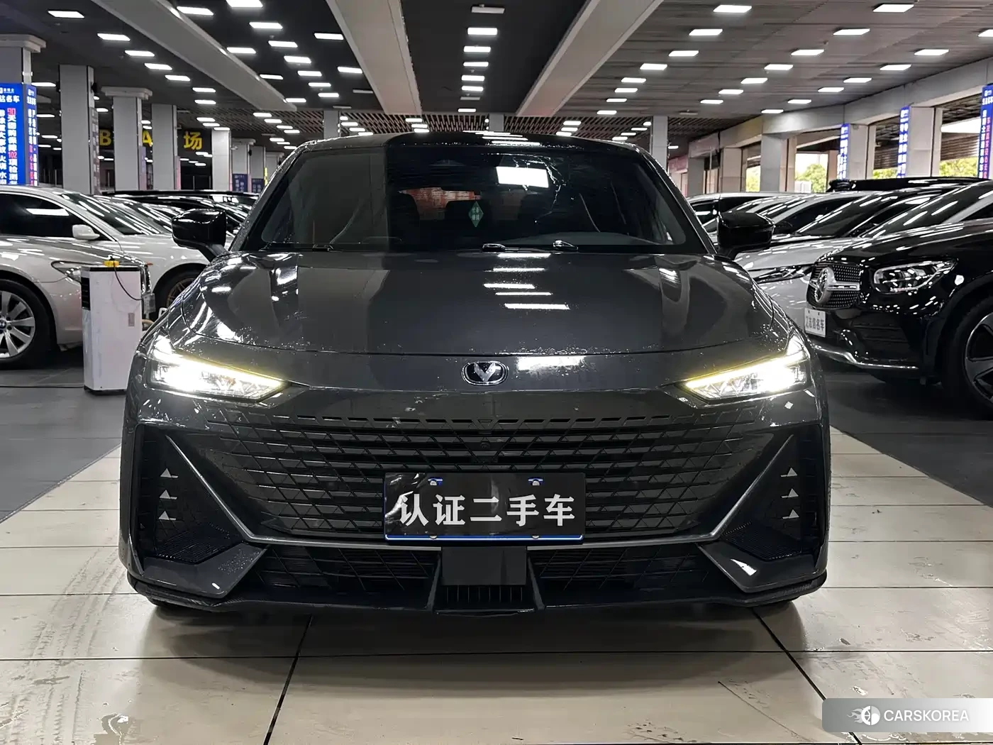 Chang'an Changan UNI-V id 4553811 из Китая 20