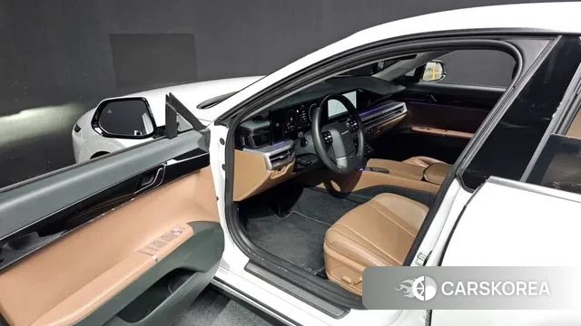 Hyundai Grandeur (GN7) id 3758702 из Кореи 20