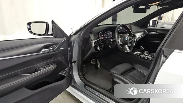 BMW 6 Series GT (G32) id 2900228 из Кореи 20