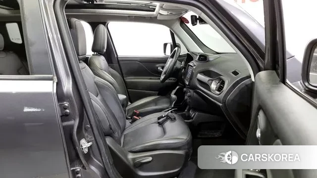 Jeep Renegade id 2980848 из Кореи 20