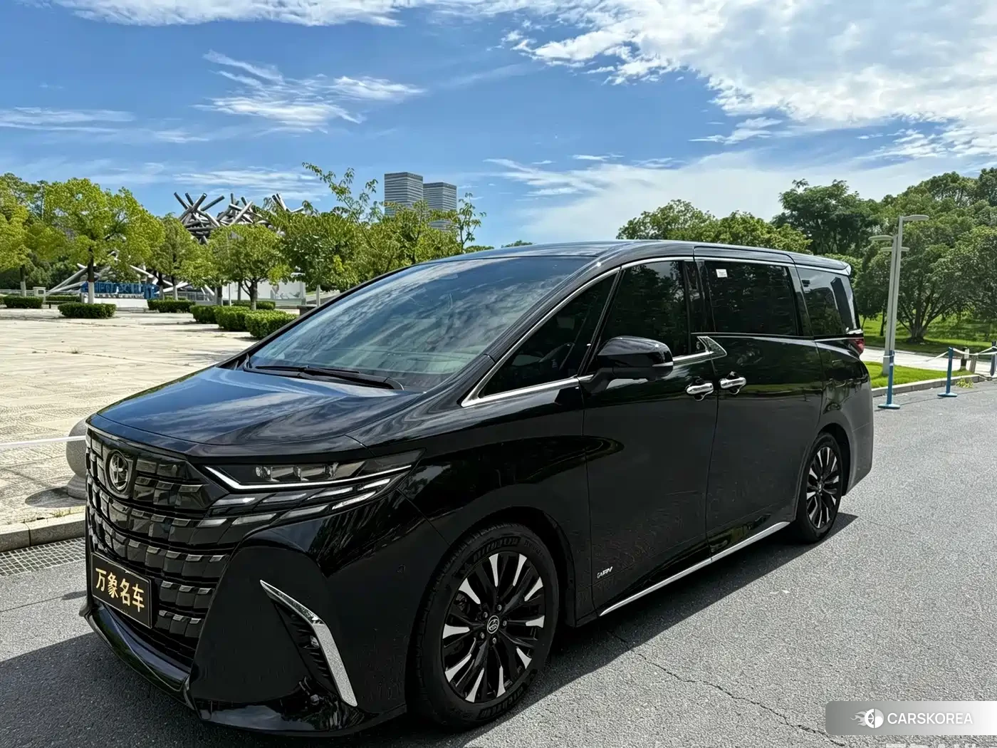 Toyota Elfa id 4644394 из Китая 14