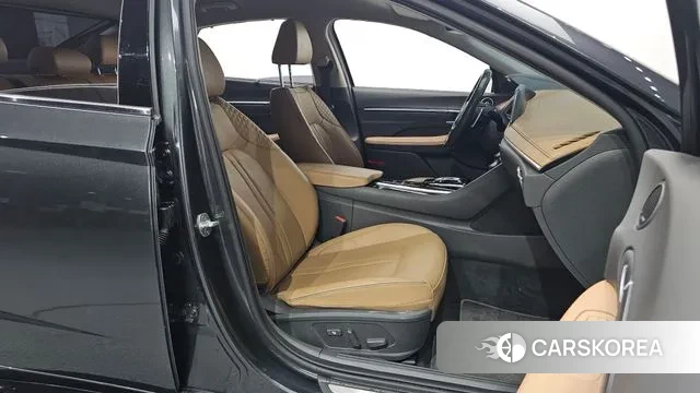 Hyundai Sonata (DN8) id 3777682 из Кореи 20