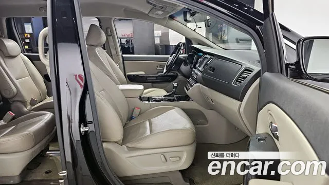 Kia The New Carnival id 2714699 из Кореи 20