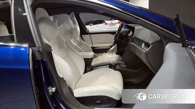 Tesla Model S id 3677408 из Кореи 20