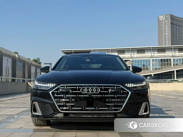 Audi A7L id 4272910 из Китая 12