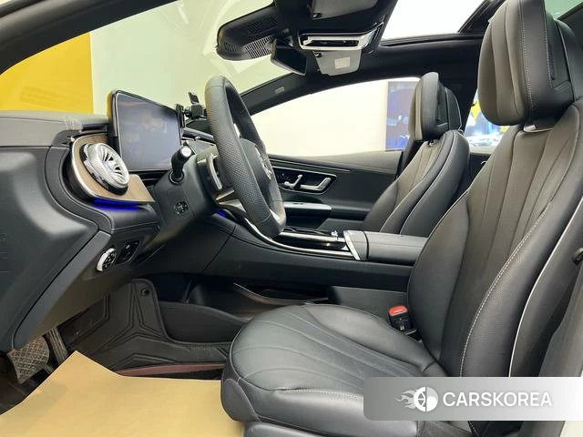 Mercedes-Benz EQE id 4257000 из Китая 34