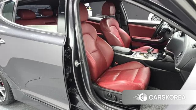 Kia Stinger id 3459826 из Кореи 20