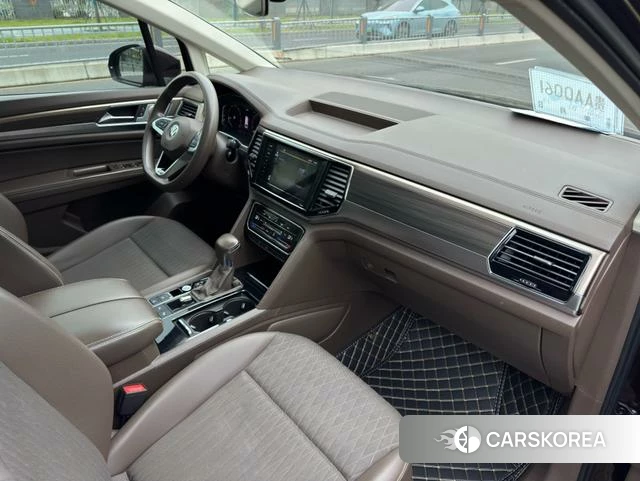 Volkswagen Weiran id 4276940 из Китая 15