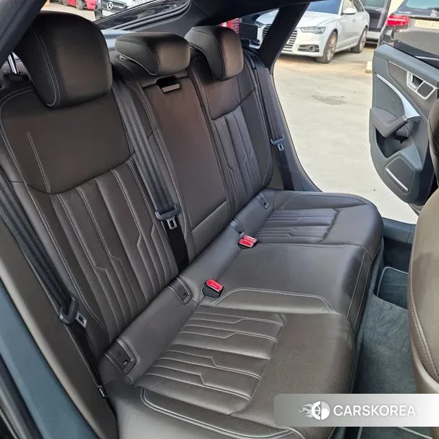 Audi A7 (4K) id 3759590 из Кореи 18