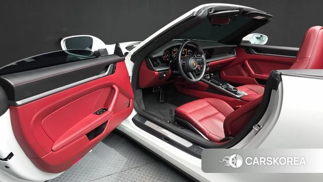 Porsche 911(992) id 4676477 из Кореи 20