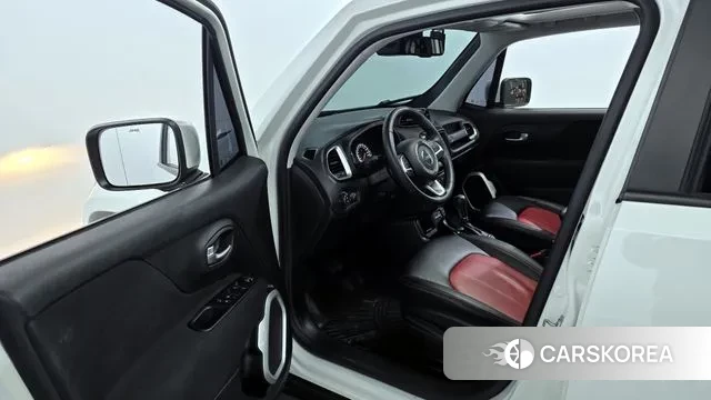 Jeep Renegade id 3676228 из Кореи 20