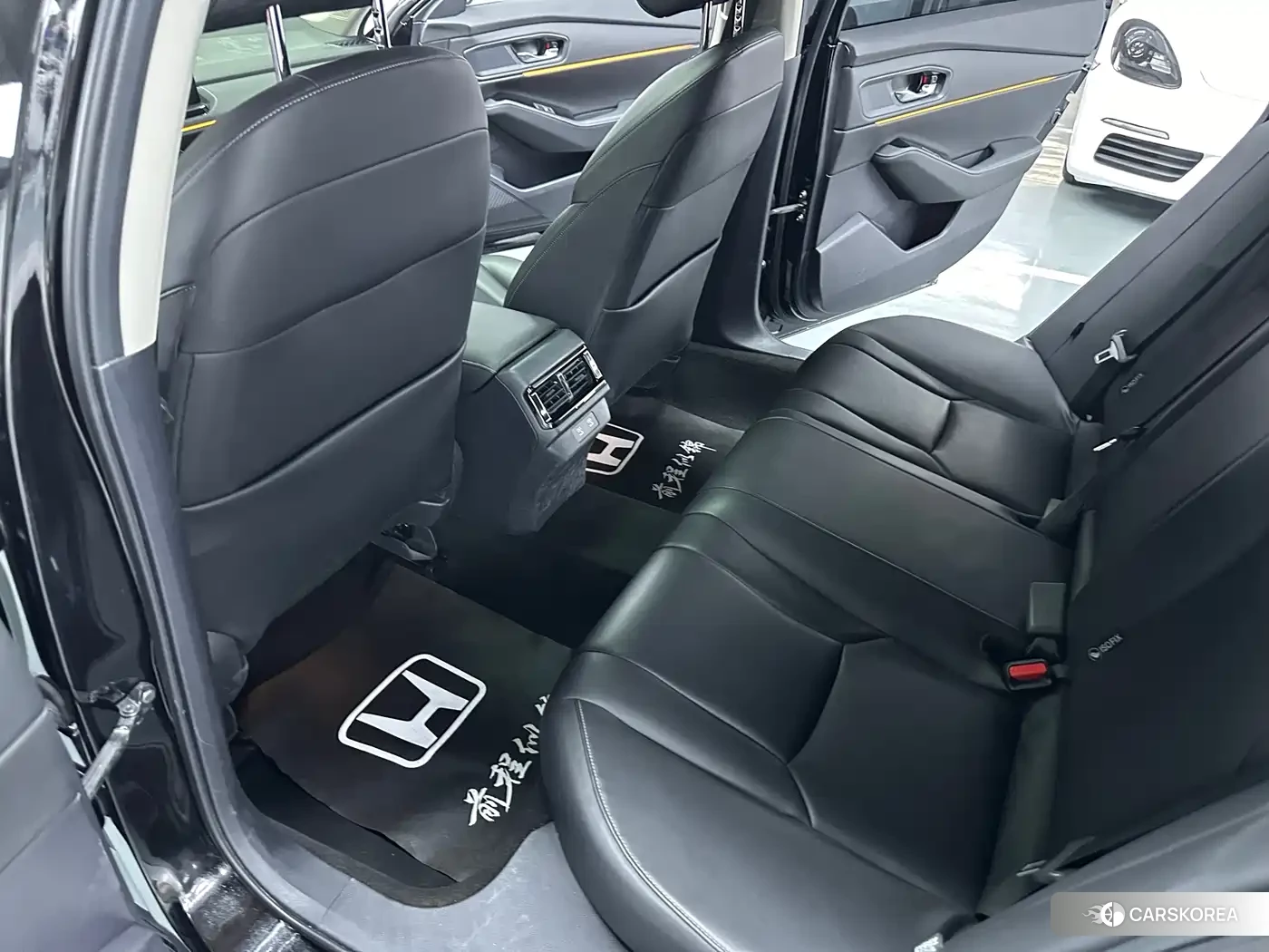 Honda Accord id 4628378 из Китая 13