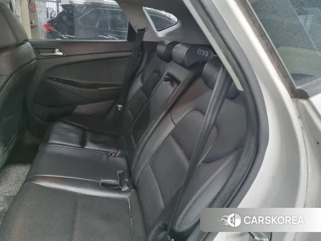 Hyundai All New Tucson id 3687497 из Кореи 17