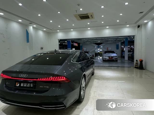 Audi A7 id 4276687 из Китая 12