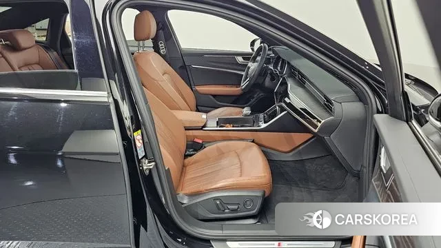 Audi A6 (C8) id 3349866 из Кореи 20