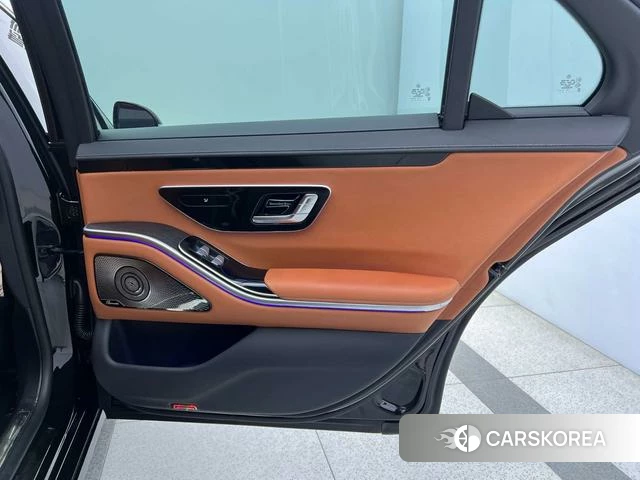Mercedes-Benz S-class id 4279028 из Китая 32