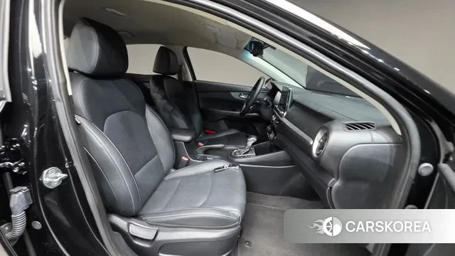 Kia Come New K3 id 3258713 из Кореи 20