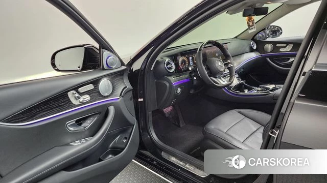 Mercedes-Benz E-Class W213 id 4246330 из Кореи 33