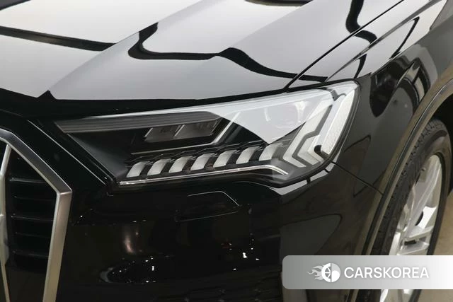 Audi Q7 id 4328995 из Китая 34