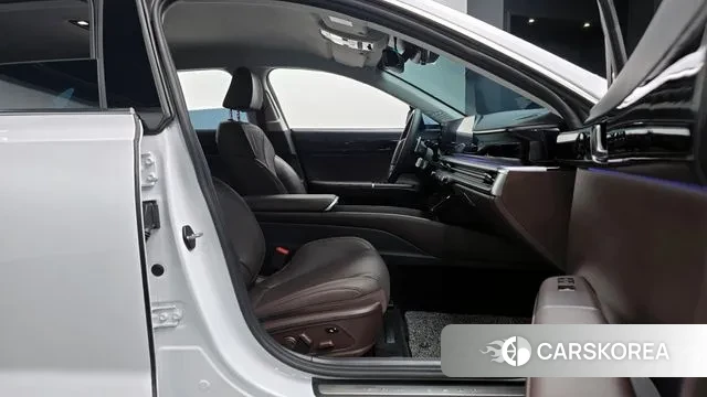 Hyundai Grandeur (GN7) id 3751721 из Кореи 20