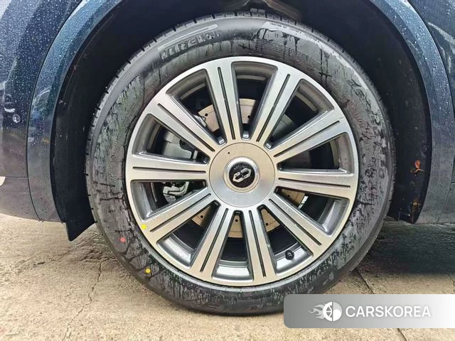 AITO Ask the world M8 id 3926983 из Китая 27