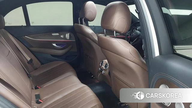 Mercedes-Benz E-Class W213 id 3883899 из Кореи 20