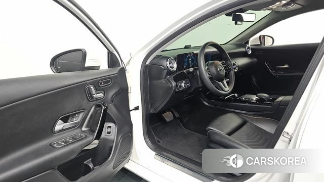 Mercedes-Benz A-Class W177 id 4872944 из Кореи 20