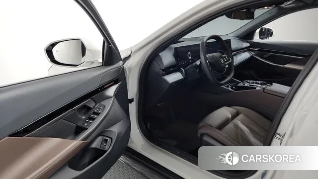 BMW 5 Series (G60) id 3721091 из Кореи 20