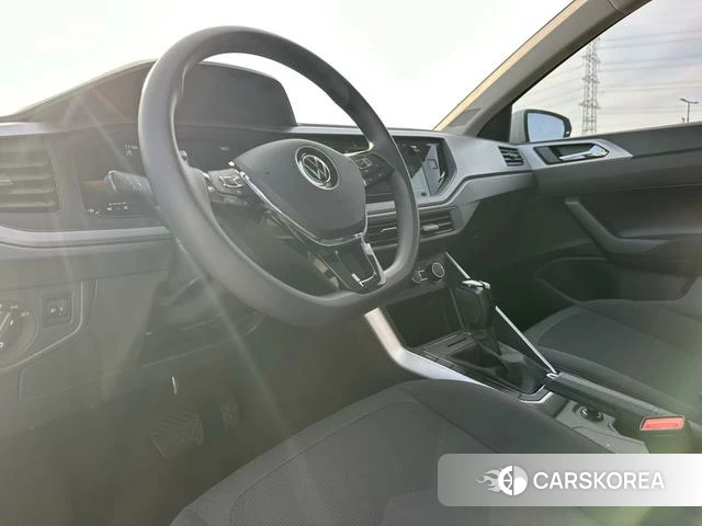 Volkswagen Polo id 4276491 из Китая 18