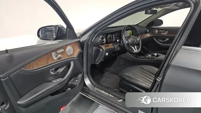 Mercedes-Benz E-Class W213 id 3541099 из Кореи 20