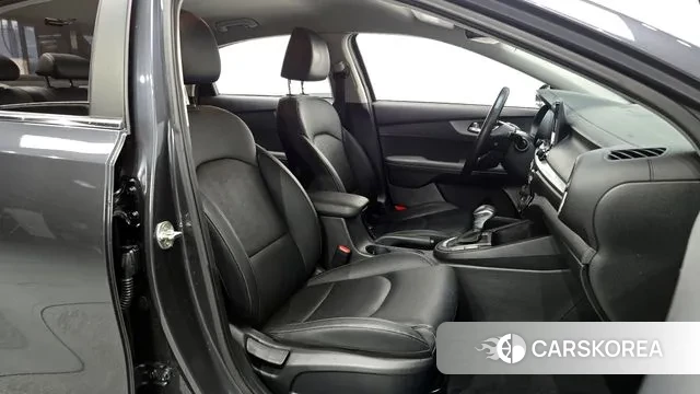 Kia Come New K3 id 3661501 из Кореи 20