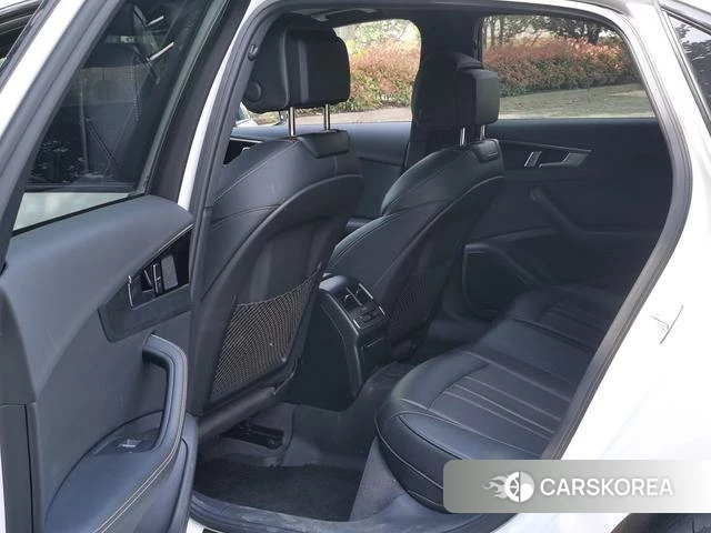 Audi A4L id 4265113 из Китая 22