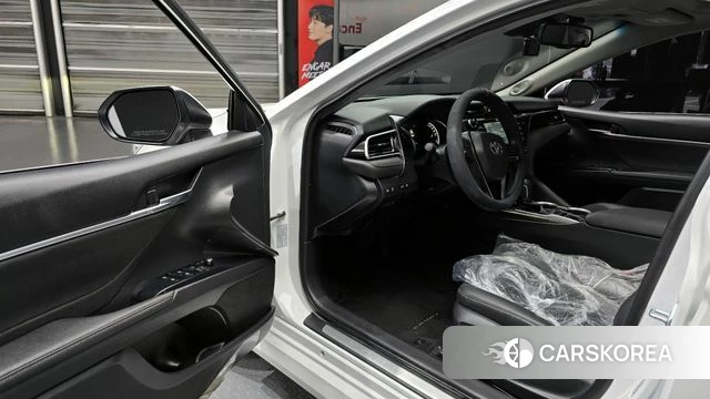 Toyota Camry (XV70) id 3937118 из Кореи 20