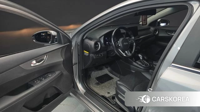 Kia Come New K3 id 3899571 из Кореи 20