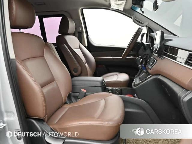 Hyundai The New Grand Starex id 4736834 из Кореи 20