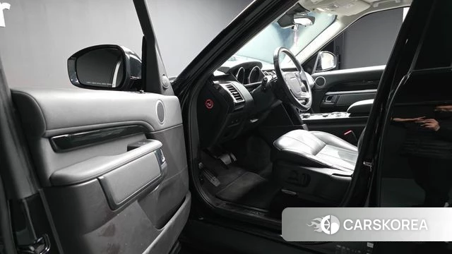 Land Rover Discovery 5 id 4188517 из Кореи 20