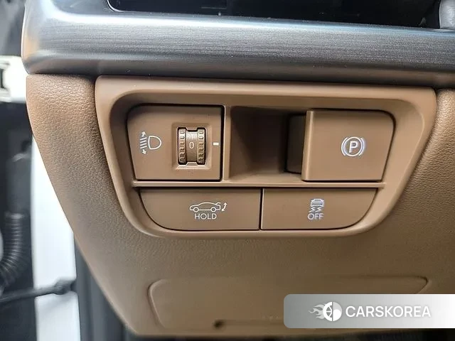 Hyundai Grandeur (GN7) id 3523719 из Кореи 20