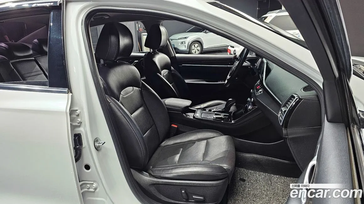 Hyundai Grandeur IG id 1721878 из Кореи 20