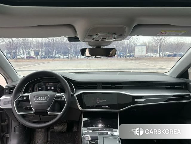Audi A7L id 4279181 из Китая 10