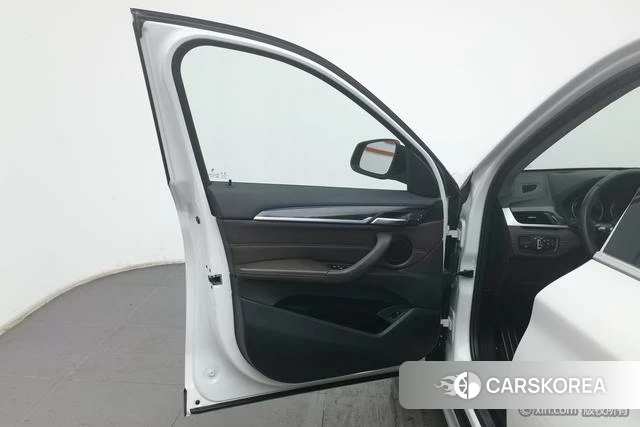 BMW X1 id 4254347 из Китая 24